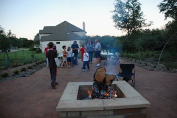 2010-10-07-08 1st Firepit Cookout.jpg
